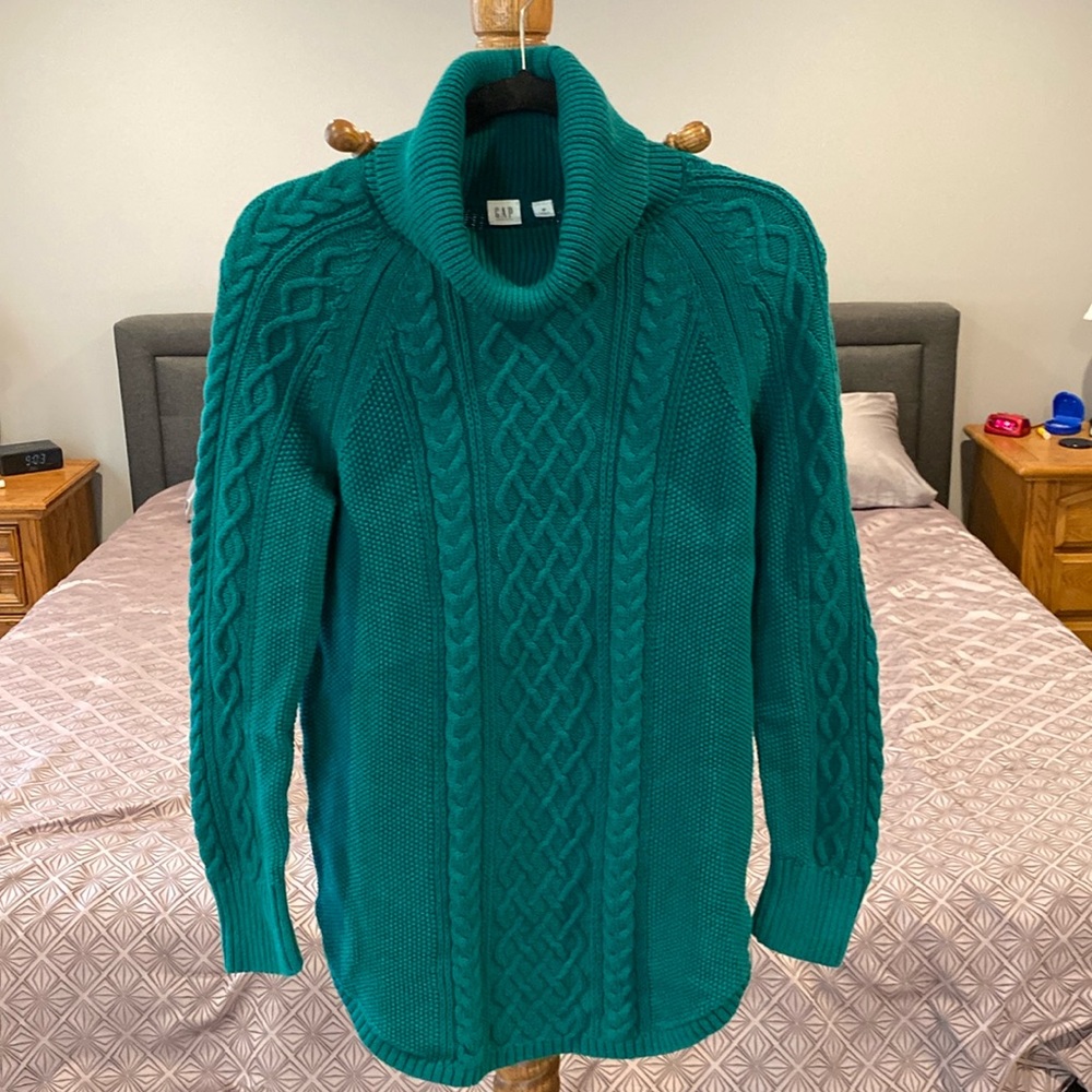 Maternity sweater